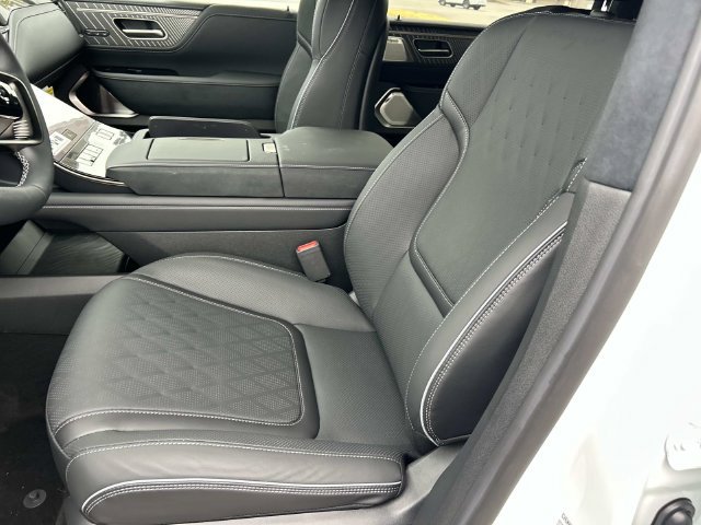 New 2027 INFINITI QX80 Autograph w/ Premium Cargo Package AWD/4WD image 13