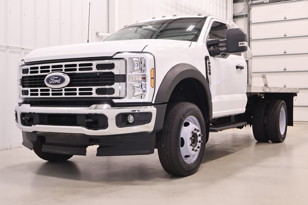 Certified 2024 Ford F550 4x4 Regular Cab Super Duty image 6