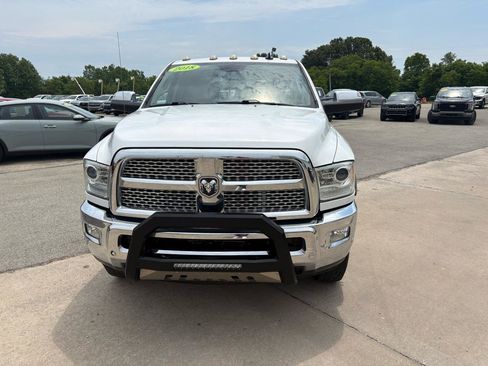 Used 2018 RAM 3500 Laramie AWD/4WD image 9