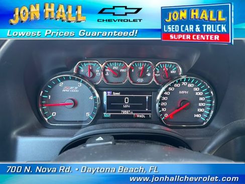 Used 2019 Chevrolet Silverado 2500 LT w/ Midnight Edition AWD/4WD image 14