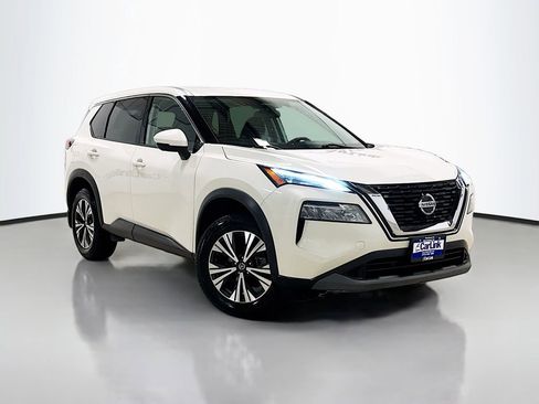 Used 2021 Nissan Rogue SV image 39