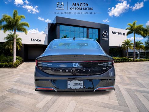 New 2026 Hyundai Sonata SEL FWD image 6