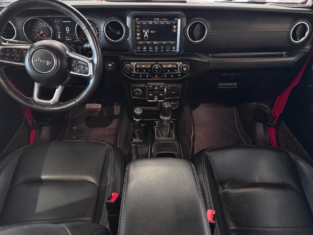 Used 2020 Jeep Wrangler Unlimited Sahara AWD/4WD image 11