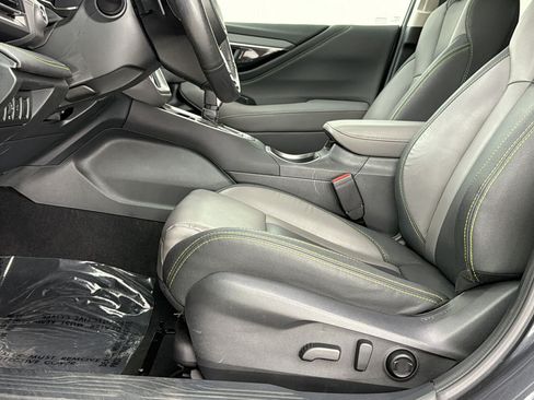 Used 2025 Subaru Outback Onyx Edition AWD/4WD image 5
