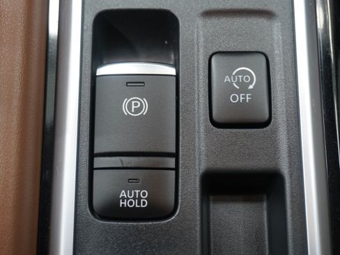 Used 2023 Nissan Pathfinder Platinum w/ Lighting Package (N93) FWD image 29