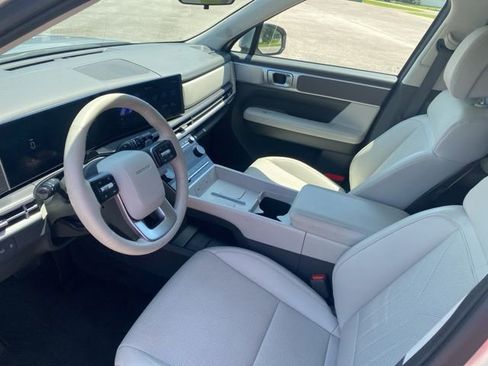 Used 2024 Hyundai Santa Fe SEL image 16