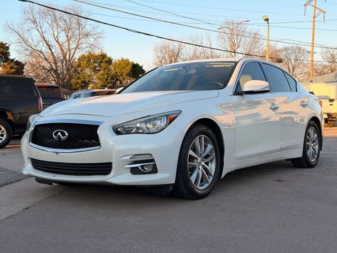 Used 2016 INFINITI Q50 Premium w/ 2.0T Premium Plus Package image 7