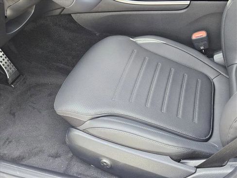 New 2026 Mercedes-Benz C 300 Sedan image 4