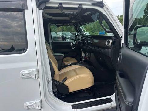 Used 2019 Jeep Wrangler Unlimited Rubicon AWD/4WD image 21