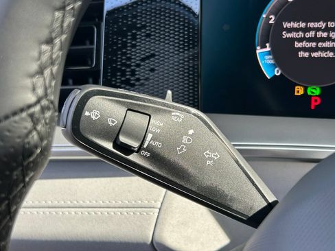 New 2026 Volkswagen Tiguan SE R-Line FWD image 25