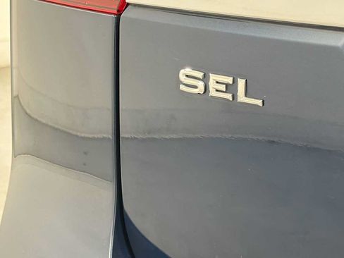 Used 2018 Volkswagen Atlas SEL Premium AWD/4WD image 30