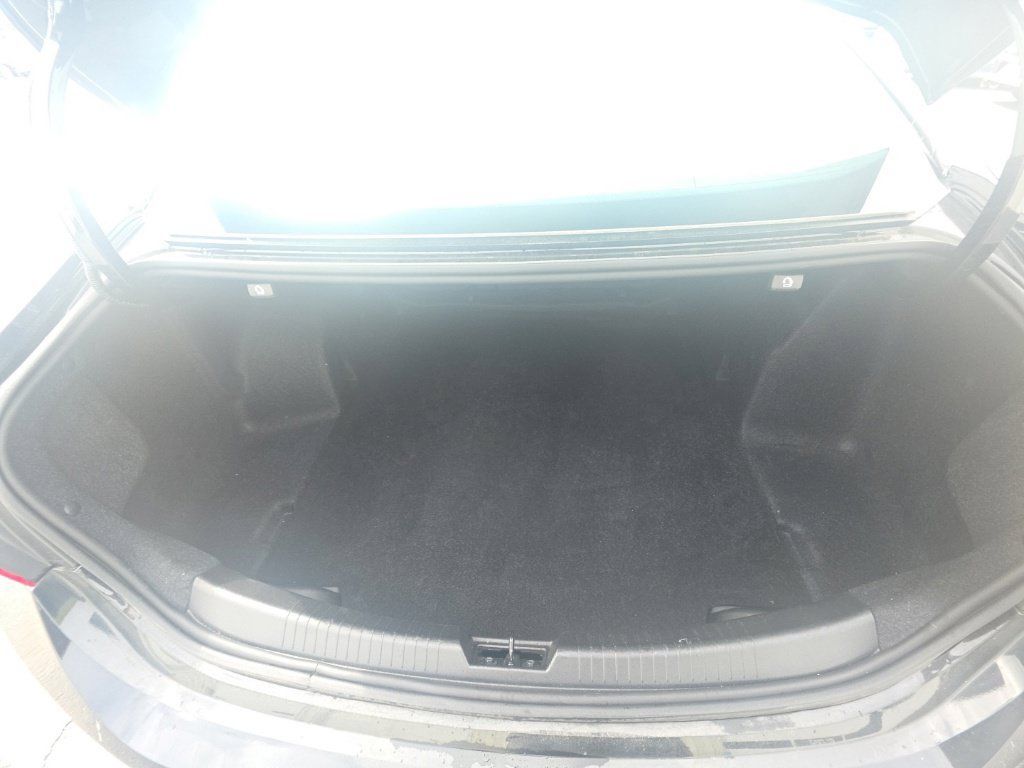 Used 2024 Chevrolet Malibu LS FWD image 27