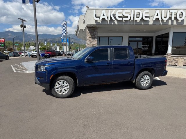 Used 2023 Nissan Frontier SV AWD/4WD image 3