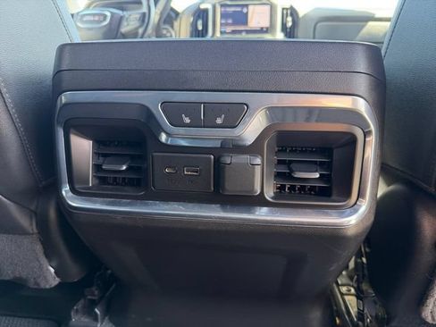 Used 2021 GMC Sierra 2500 AT4 w/ AT4 Premium Plus Package AWD/4WD image 5