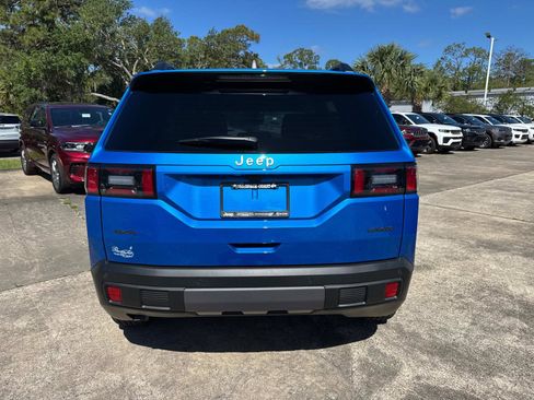 New 2026 Jeep Cherokee Laredo AWD/4WD image 4