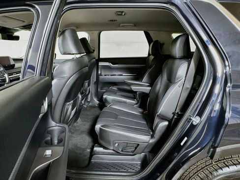 Used 2025 Hyundai Palisade SEL FWD image 22