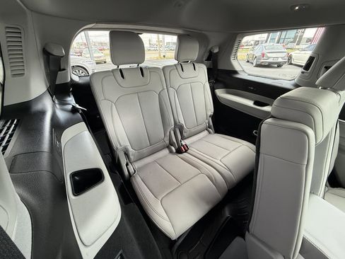 Used 2023 Jeep Grand Cherokee L Overland w/ Advanced Protech Group III image 51