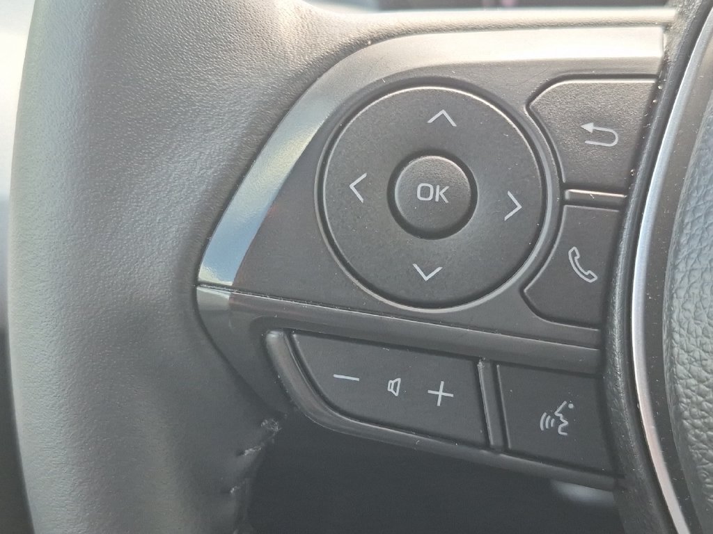 Used 2026 Toyota Corolla SE FWD image 23