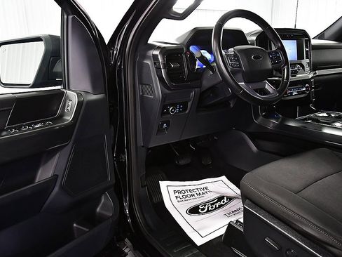 Used 2023 Ford F150 XLT w/ XLT Black Appearance Package image 20