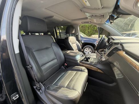 Used 2016 GMC Yukon XL Denali w/ Open Road Package AWD/4WD image 29