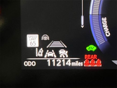 Certified 2025 Lexus UX 300h FWD image 18