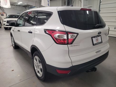 Used 2017 Ford Escape S FWD image 5