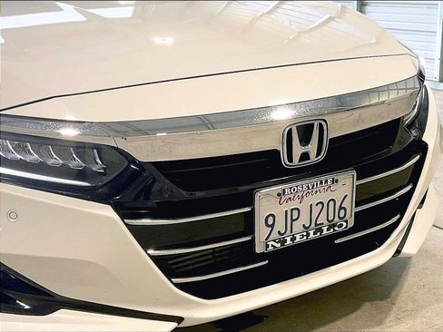 Used 2021 Honda Accord Touring image 30