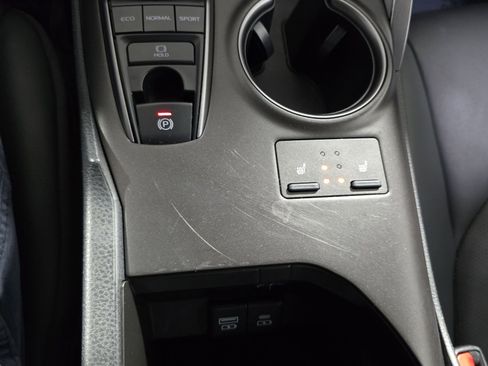 Used 2023 Toyota Camry XSE image 27