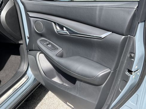 Used 2025 INFINITI QX50 Luxe AWD/4WD image 12