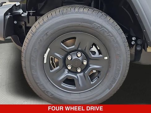 New 2026 Jeep Gladiator Sport AWD/4WD image 14