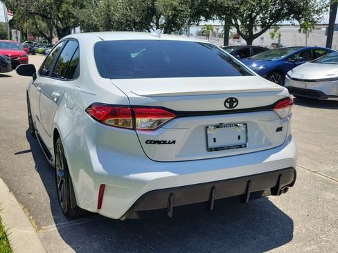 Used 2026 Toyota Corolla SE FWD image 3