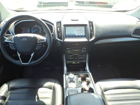 Used 2019 Ford Edge SEL w/ Equipment Group 201A AWD/4WD image 7