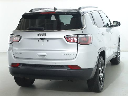 Used 2025 Jeep Compass Limited AWD/4WD image 46