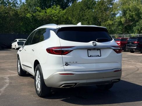 Used 2021 Buick Enclave Essence w/ Sound and Sites Package FWD image 6
