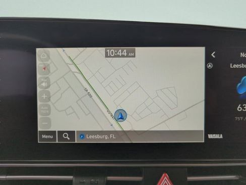 Used 2024 Hyundai Elantra SEL image 33