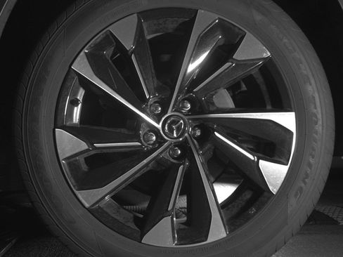 Used 2025 MAZDA CX-50 2.5 Hybrid w/ Premium Plus Pkg image 14