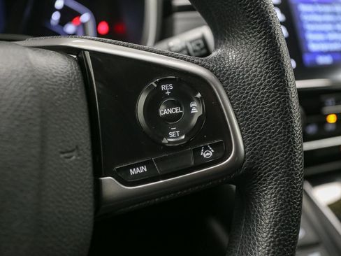 Used 2019 Honda CR-V EX image 37