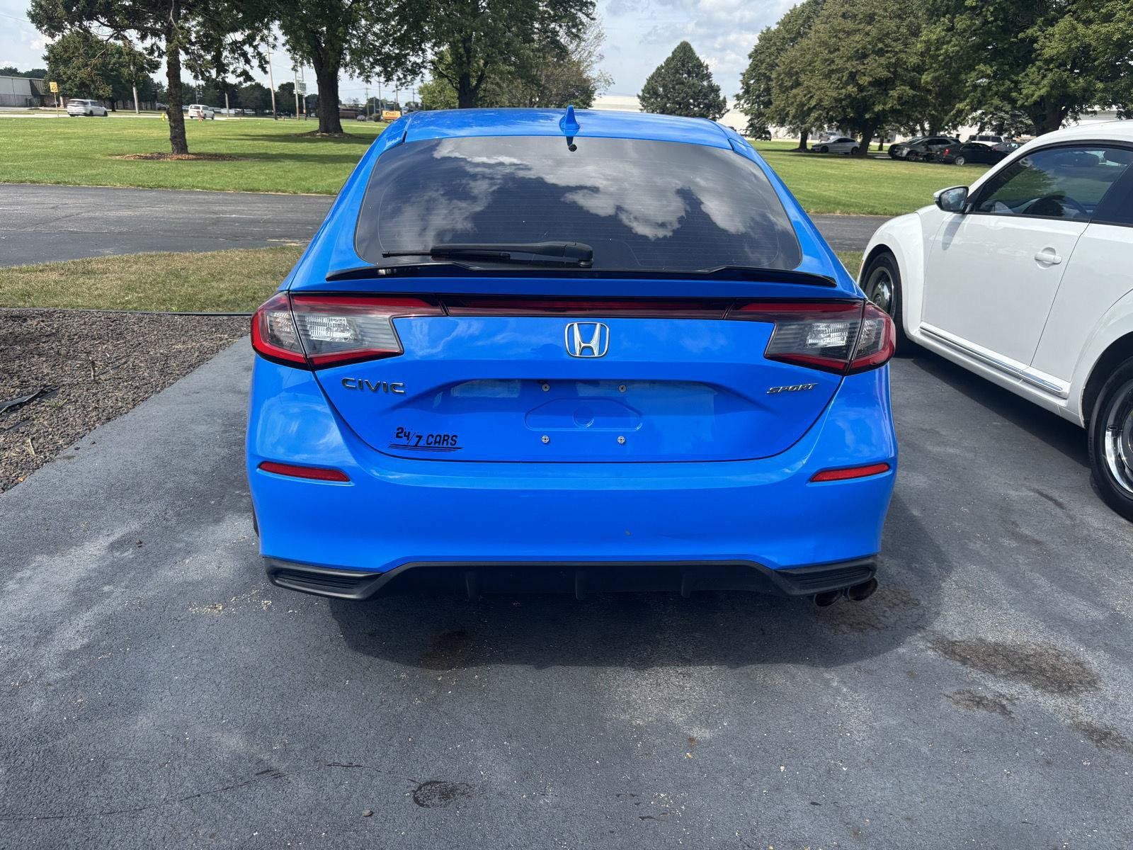 Used 2024 Honda Civic Sport image 9