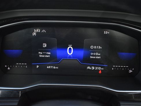 Used 2024 Volkswagen Jetta Sport image 30