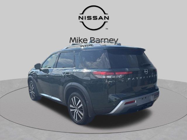Used 2023 Nissan Pathfinder Platinum AWD/4WD image 4