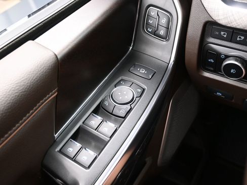 Used 2024 Ford F250 King Ranch w/ Chrome Package image 23