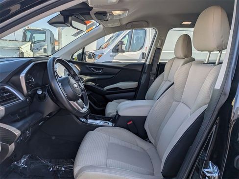 Used 2025 Subaru Ascent Premium image 14