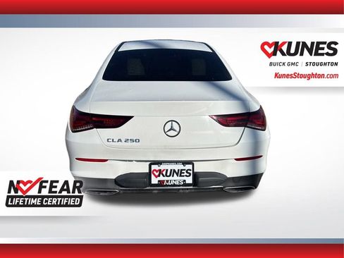 Used 2020 Mercedes-Benz CLA 250 image 9
