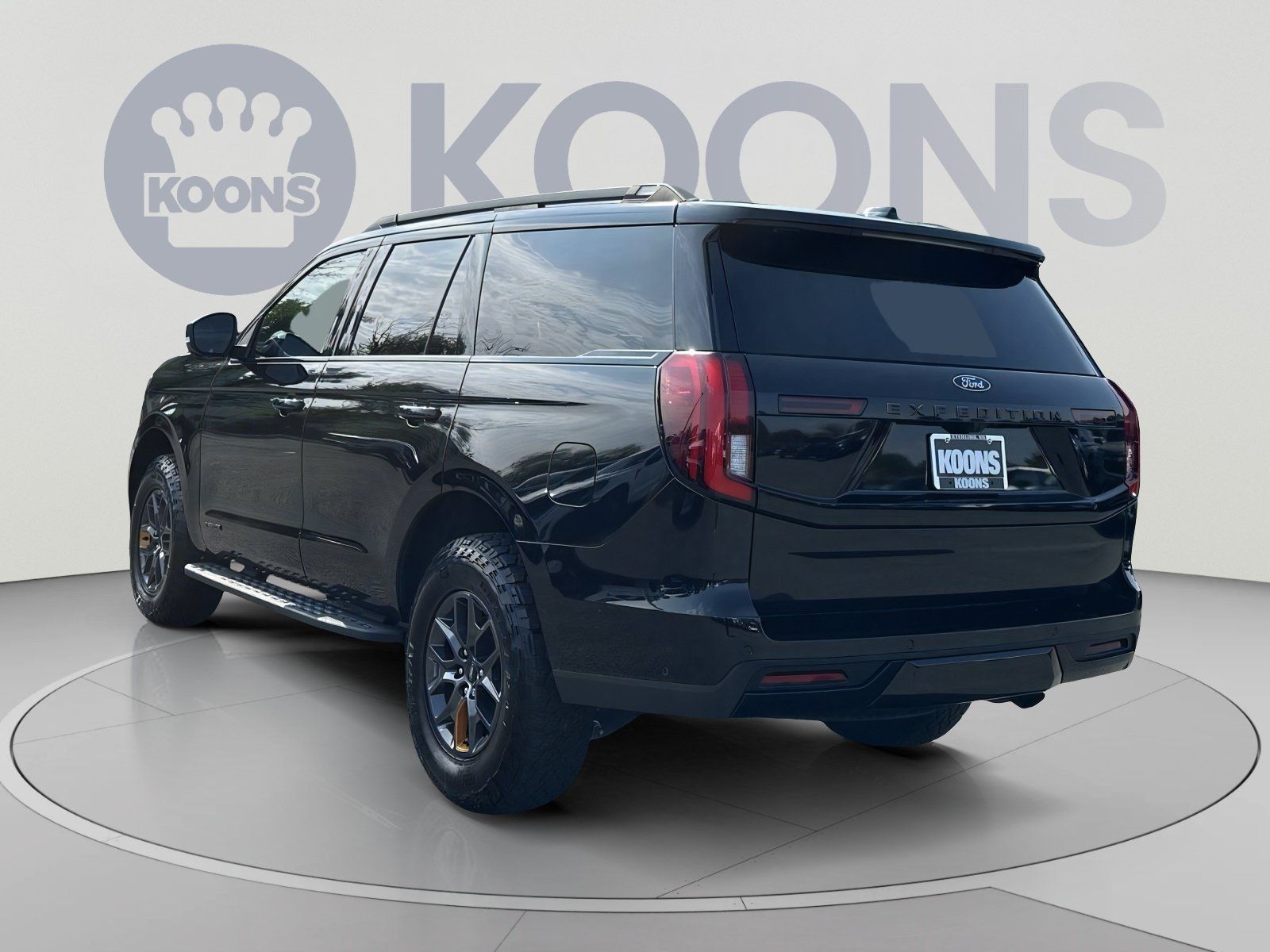 Certified 2025 Ford Expedition Tremor AWD/4WD image 8