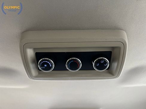 Used 2019 Dodge Journey GT image 32