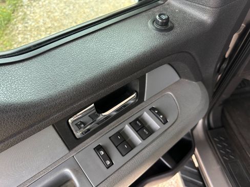 Used 2013 Ford F150 XLT w/ Luxury Equipment Group RWD image 23