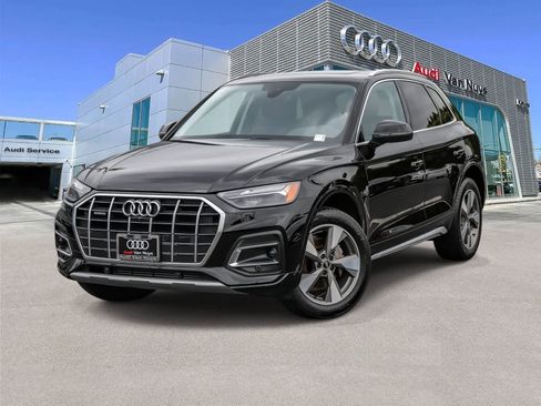 Used 2023 Audi Q5 2.0T Premium Plus w/ Premium Plus Package AWD/4WD image 1