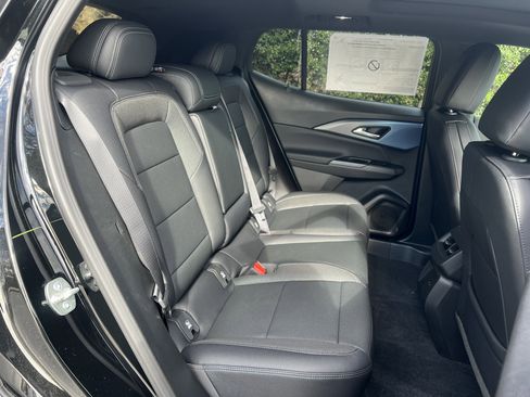 New 2026 Chevrolet Equinox EV LT AWD/4WD image 35