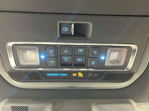 Certified 2022 Ford F150 Lariat w/ Equipment Group 502A High AWD/4WD image 31