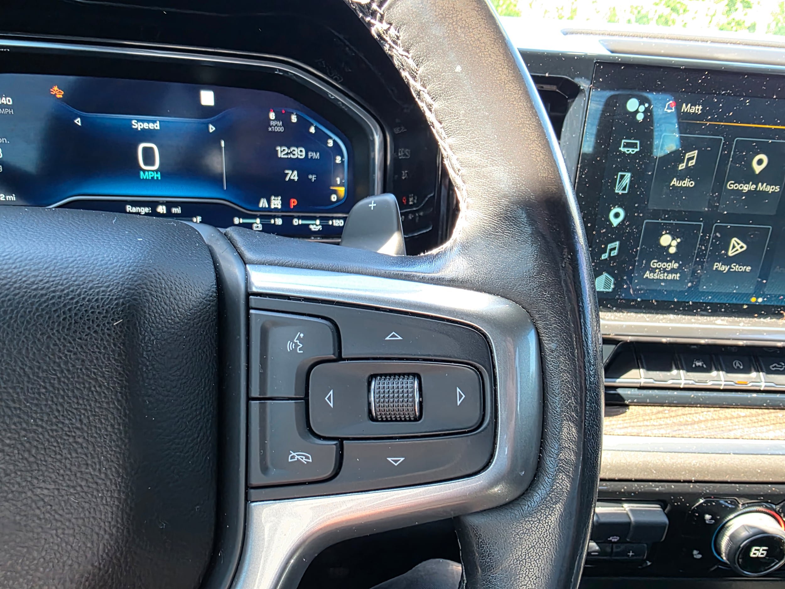 Used 2022 Chevrolet Silverado 1500 RST w/ Redline Edition AWD/4WD image 17